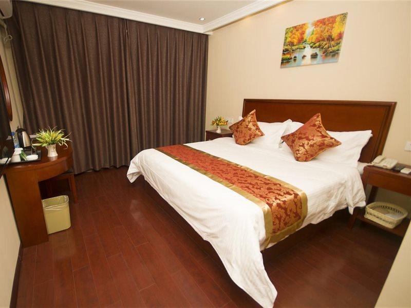 Greentree Inn Beijing Changping Shahe Metro Station Express Hotel Exteriör bild
