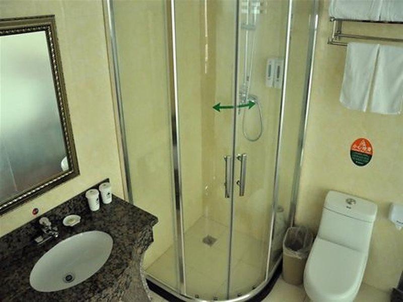 Greentree Inn Beijing Changping Shahe Metro Station Express Hotel Exteriör bild