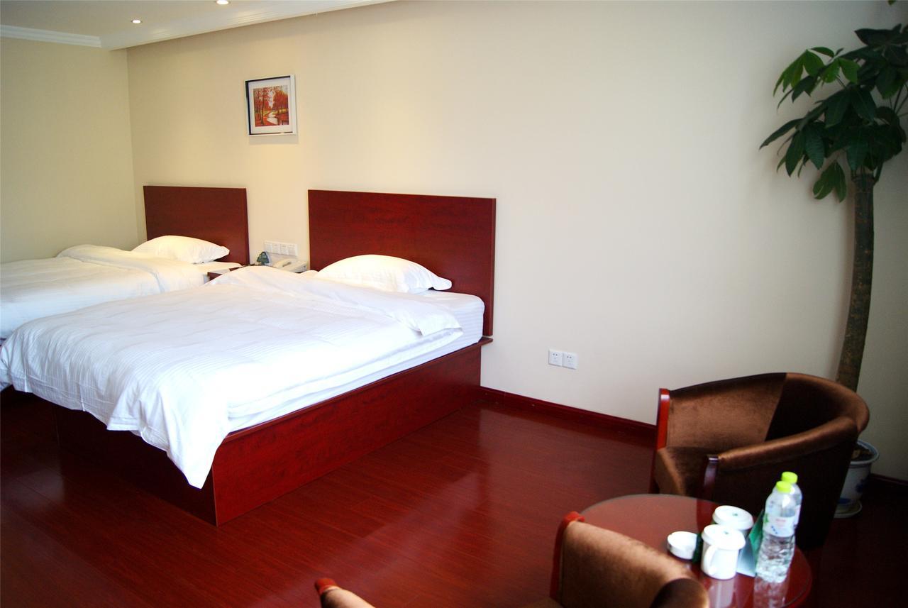 Greentree Inn Beijing Changping Shahe Metro Station Express Hotel Exteriör bild